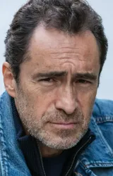 Демиан Бичир