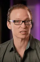 Мэтт МакКаллен