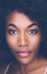 Лорен Е. Бэнкс