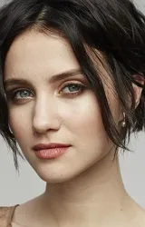 Джулия Голдани Теллес